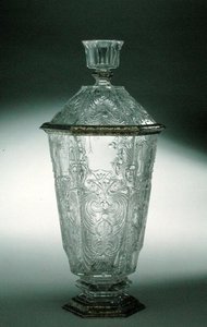 Gobelet couvert, fabriqué à Nuremberg